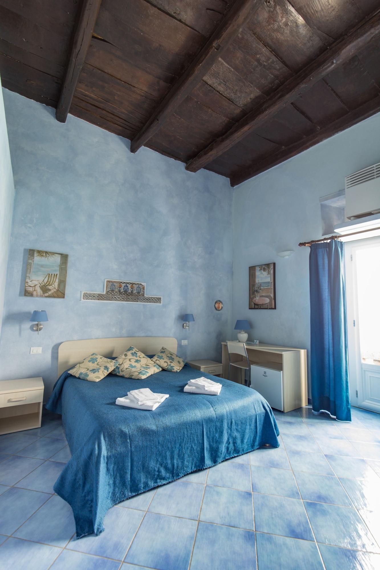 Blu Maison