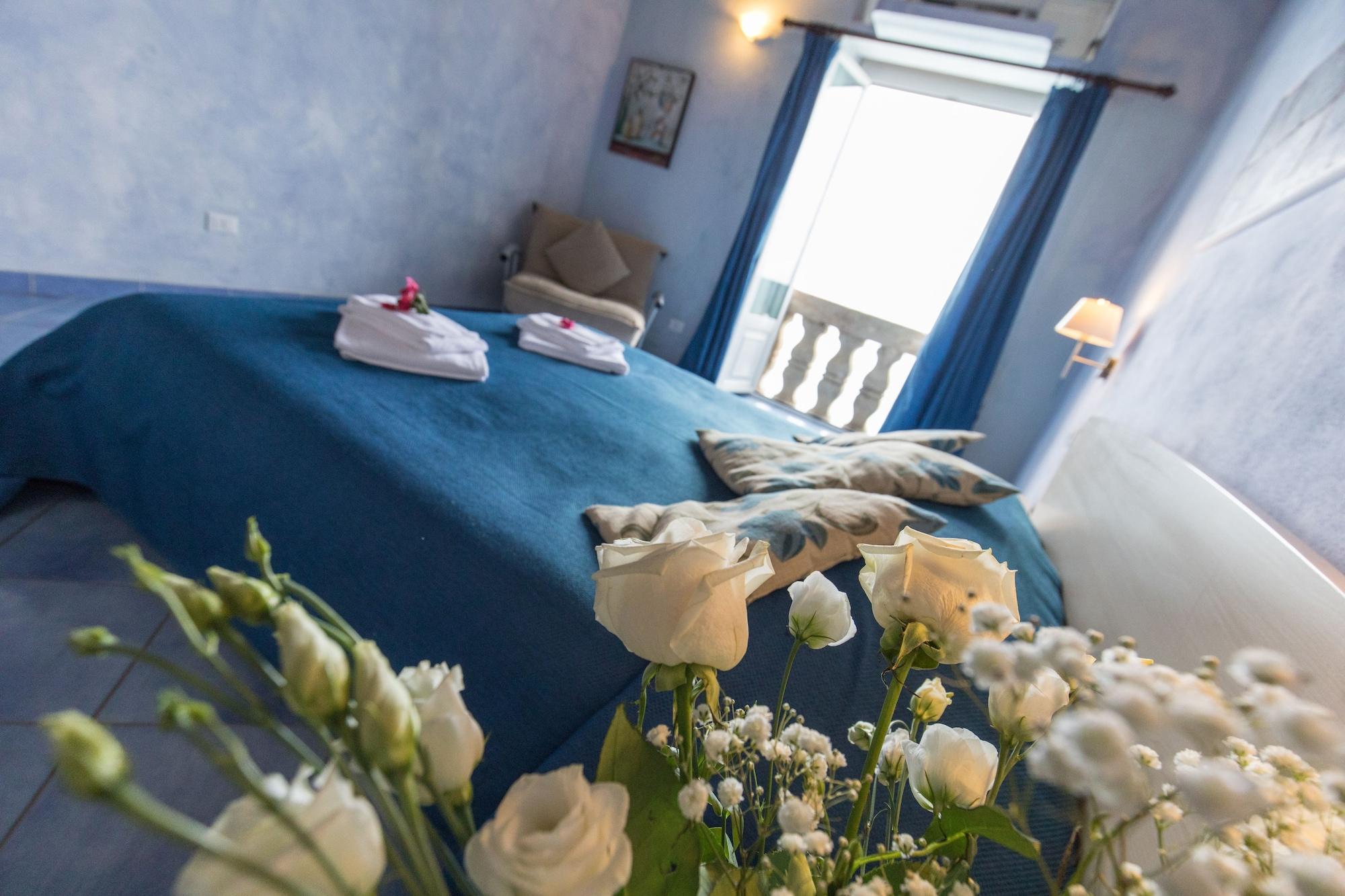 Blu Maison Bed & Breakfast