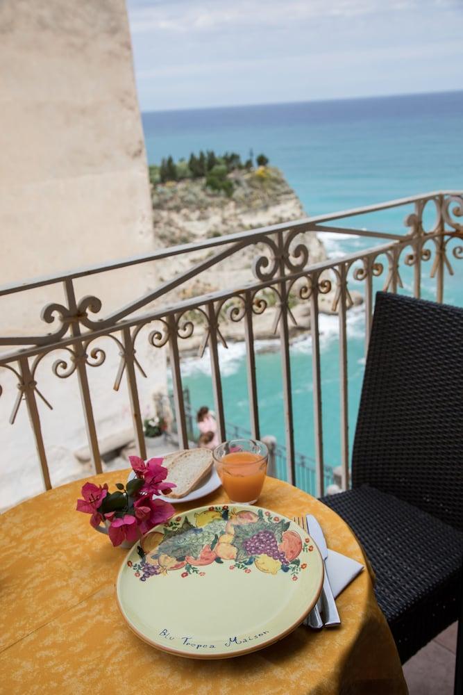 Blu Maison Bed & Breakfast 2*